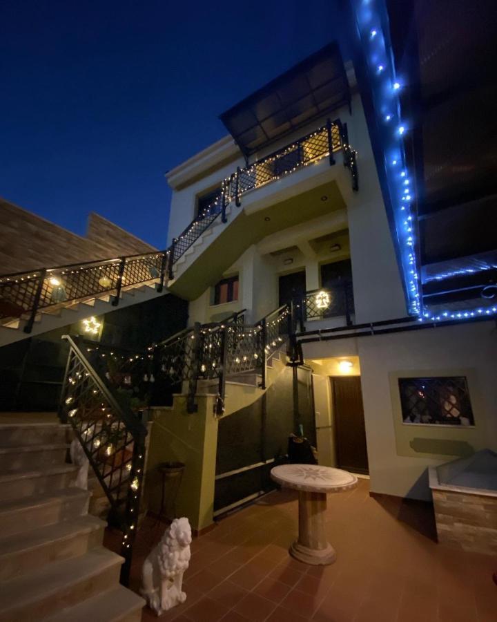 卡兰巴卡Dominique Meteora House公寓 外观 照片